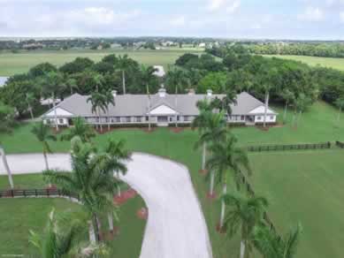 Florida Horse Farms Real Estate Specialist - Let us help you buy or sell your next Horse Farms Property