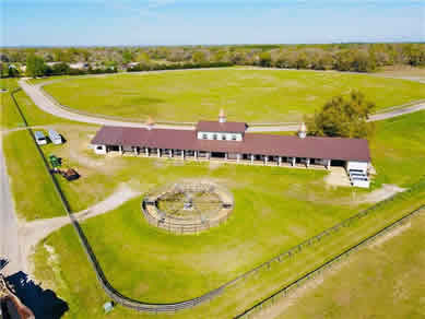 Florida Horse Farms Real Estate Specialist - Let us help you buy or sell your next Horse Farms Property