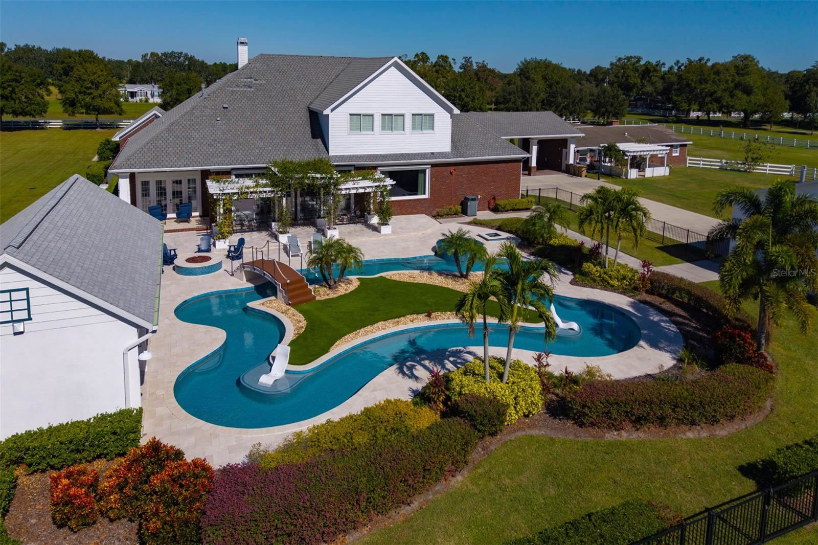 Luxury Equestrian Estate For Sale in Kissimmee, FL - $3,499,000 Luxury Equestrian Estate For Sale in Kissimmee, FL - $3,499,000