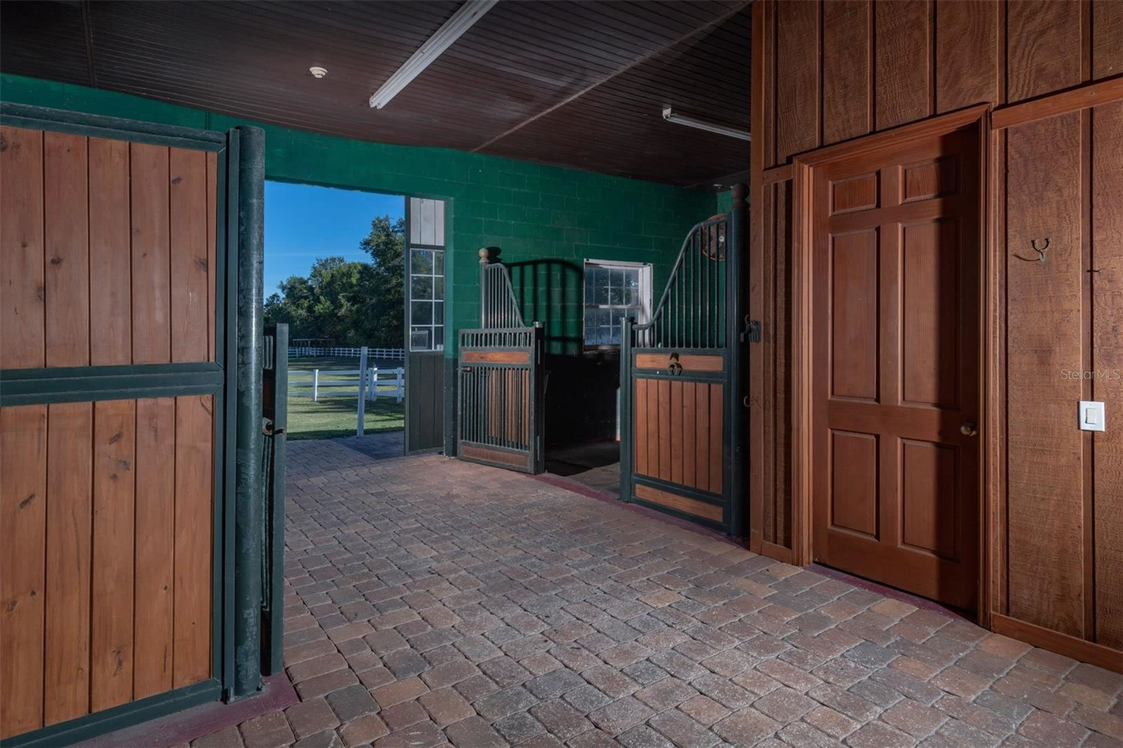 Luxury Equestrian Estate For Sale in Kissimmee, FL - $3,499,000 Luxury Equestrian Estate For Sale in Kissimmee, FL - $3,499,000