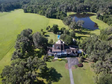 Florida Horse Farms Real Estate Specialist - Let us help you buy or sell your next Horse Farms Property