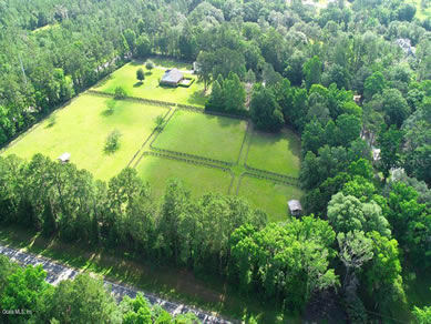 Florida Horse Farms Real Estate Specialist - Let us help you buy or sell your next Horse Farms Property